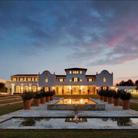 Hotel Font De La Canya Avinyonet del Penedès Kültér fotó